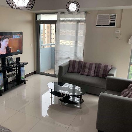 Cubao Manhattanheights Unit 11A Tower B, 2Br Manila Exterior foto