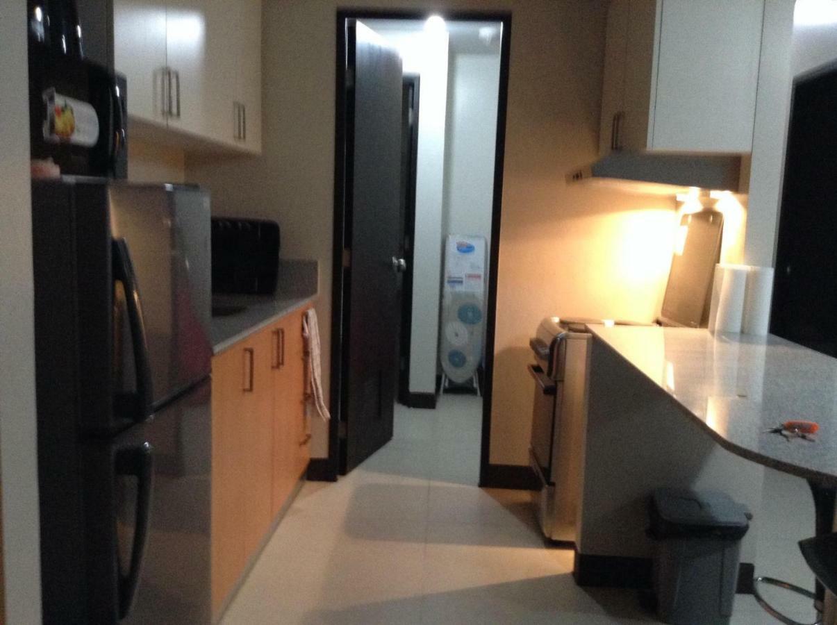 Cubao Manhattanheights Unit 11A Tower B, 2Br Manila Exterior foto